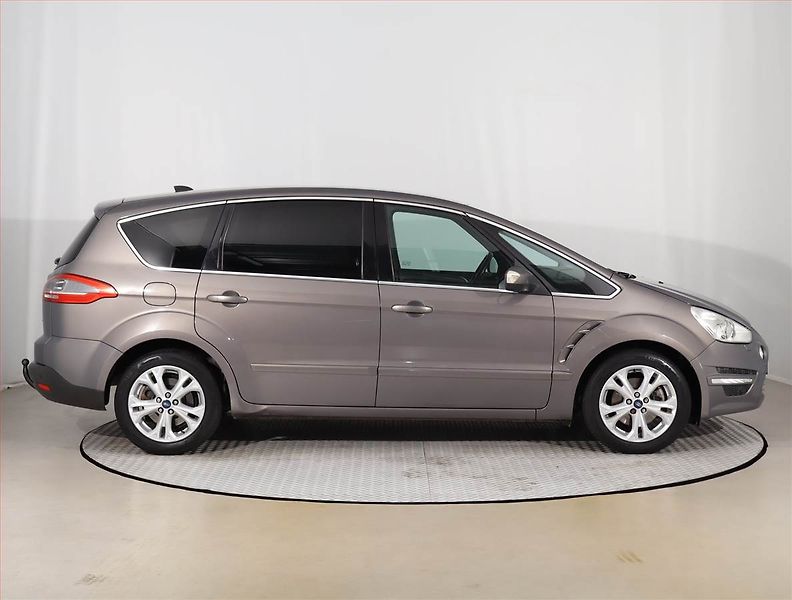 Ford S-MAX (2014) 2.0 TDCi, Automat, Serv.kniha - fotka 6 z 25