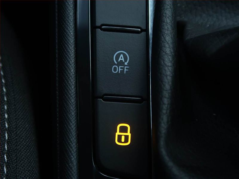 Škoda Fabia (2023) Ambition 1.0 TSI, ČR,1.maj - fotka 16 z 18