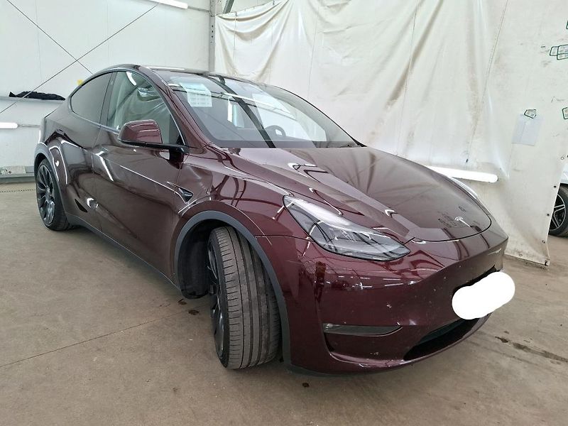 Tesla Model Y PERFORMANCE       PŘIPRAVUJEME - fotka 5 z 9
