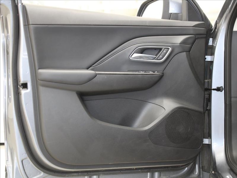 MG ZS 1,5 i 85kW Elegance 26tkm.ČR - fotka 20 z 27
