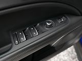 Alfa Romeo Stelvio 2,2 JTD Q4 154kW Automat - náhled 22