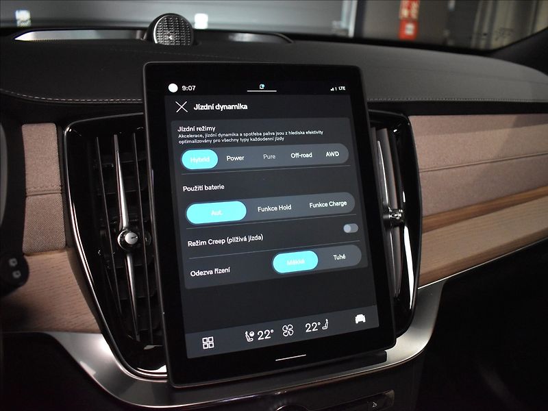 Volvo XC90 2,0 T8 AWD Ultra B&W,Ventilace - fotka 22 z 30