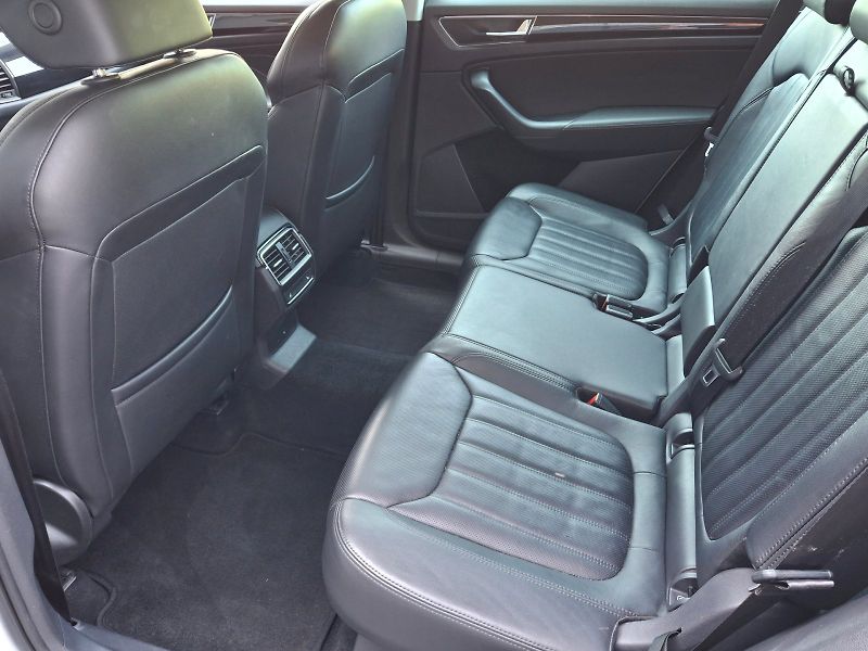 Škoda Kodiaq (2023) L&K DSG 4x4 2,0TDi 147kW - fotka 7 z 35