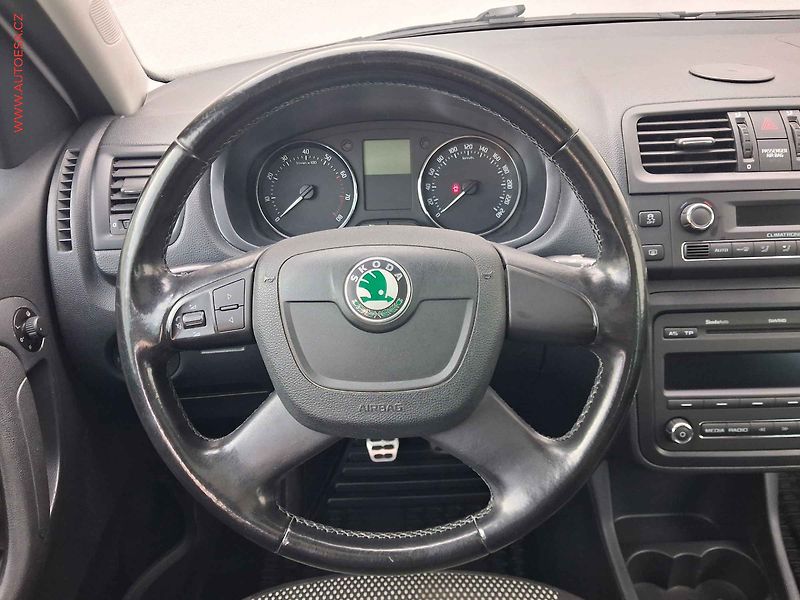 Škoda Roomster (2010) 1.2 TSi, Scout, +kola - fotka 11 z 19