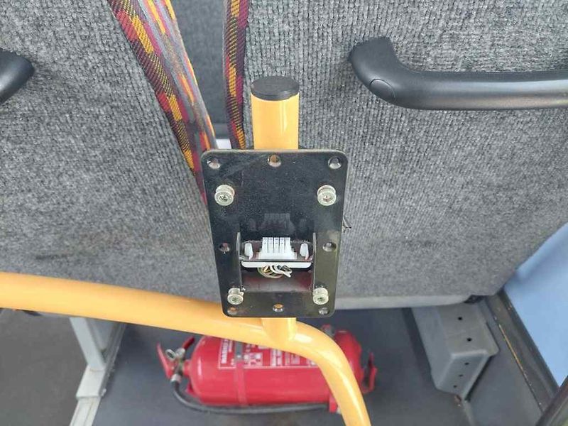 Irisbus SFR 162 nízkopodlažní - fotka 47 z 53