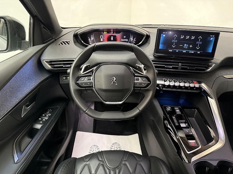 Peugeot 5008 ALLURE PACK 1.5 BlueHDi 130 S& - fotka 6 z 12