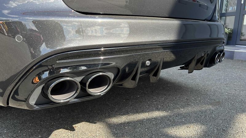 Mercedes-Benz Třídy C C43 AMG TOP STAV DPH - fotka 10 z 30