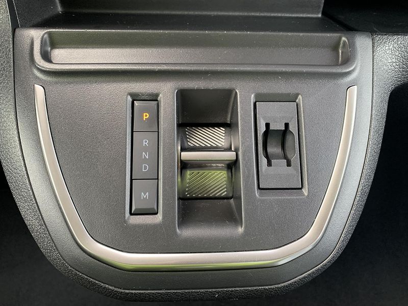 Toyota ProAce Verso VERSO L2 VIP 7S SKYVIEW 2L AT - fotka 20 z 27