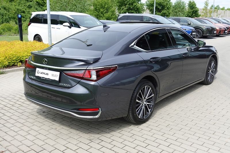 Lexus ES 300h ES300h LIMITED EDITION - fotka 5 z 41
