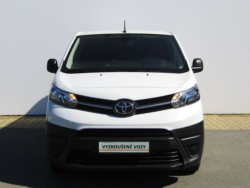 Toyota ProAce (2023) 1,5 D-4D 88 KW - fotka 4 z 26