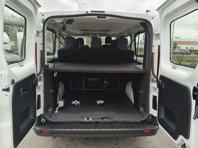 Renault Trafic (2025) L2 Equilibre Blue dCi 150  Com - fotka 25 z 27