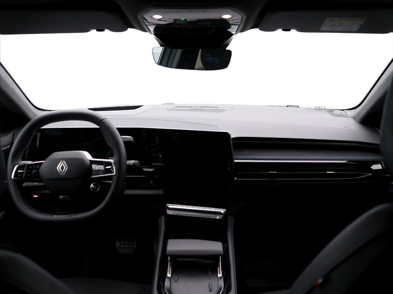 Renault Austral 1,2 E-tech full hybrid 200 CZ - fotka 15 z 31