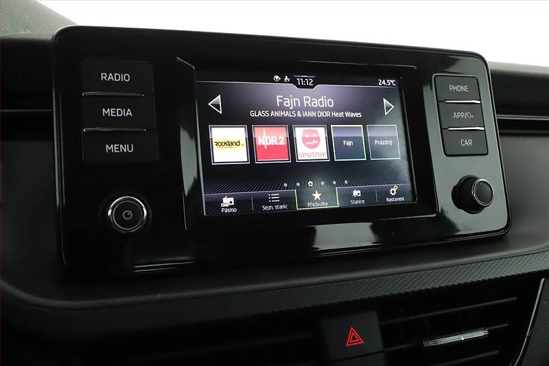 Škoda Kamiq (2022) 1.0 TSI, Serv.kniha - fotka 9 z 16