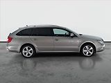 Škoda Superb (2010) Elegance 2.0 TDI, Navi - náhled 6