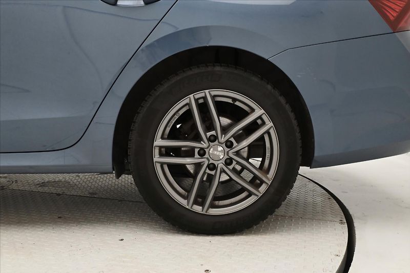 Škoda Octavia 2,0 TDI 110 kW DSG Style Záruk - fotka 33 z 33