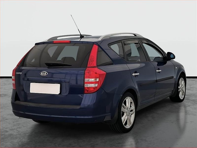 Kia Ceed (2007) LX 1.6 i, Serv.kniha, nová STK - fotka 5 z 17