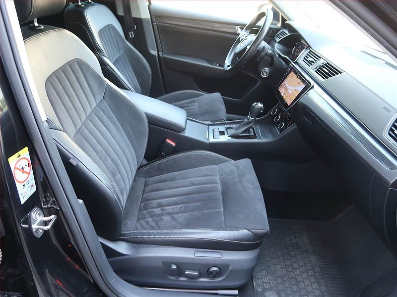 Škoda Superb (2021) 2.0 TDI - fotka 9 z 20