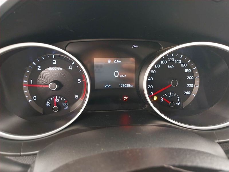 Kia Ceed (2018) 1.6 CRDi, ČR,1.maj, Serv.kniha - fotka 11 z 23