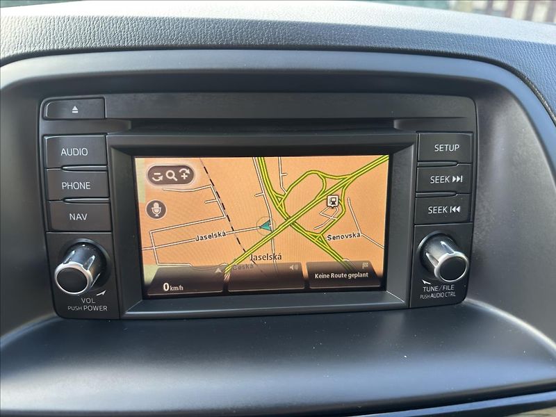 Mazda CX-5 2,0 Sports-Line 4x4 - fotka 26 z 35