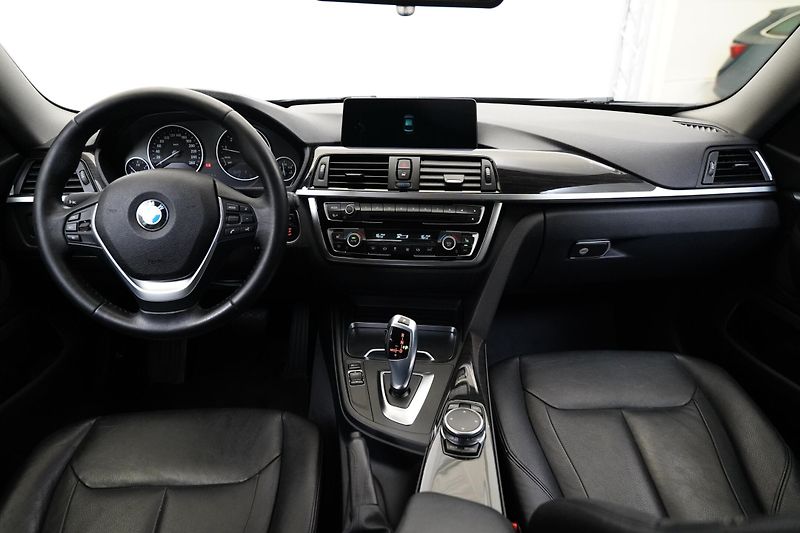 BMW Řada 4 - fotka 5 z 26