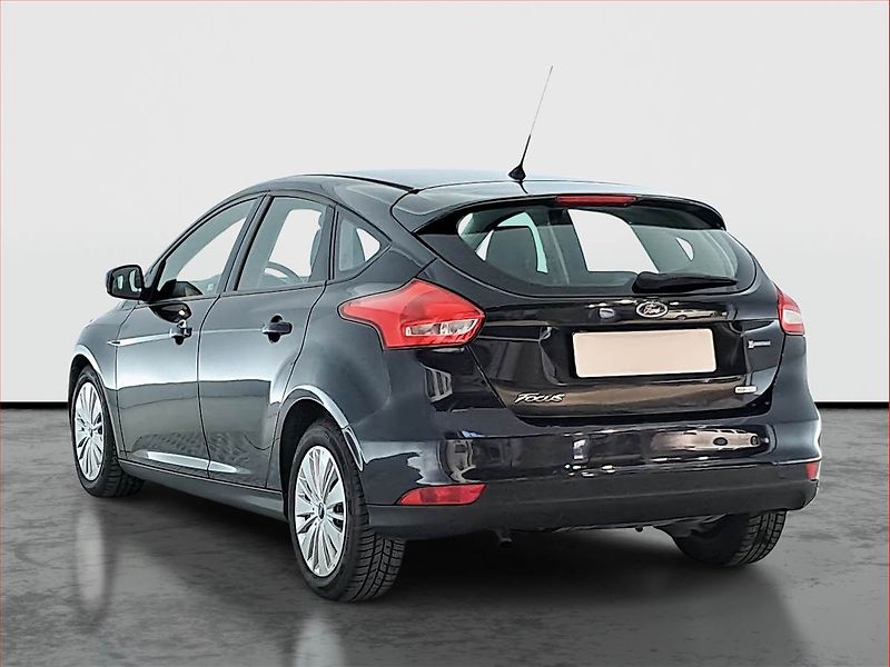 Ford Focus (2015) 1.0 EcoBoost, Serv.kniha - fotka 4 z 15