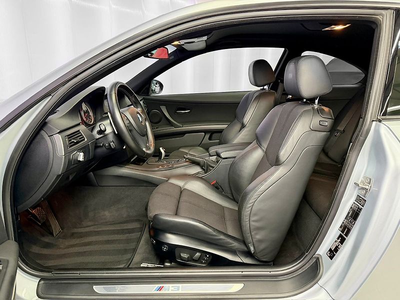 BMW M3 COUPE, NAVIGACE, CARBON, SPORT - fotka 11 z 24