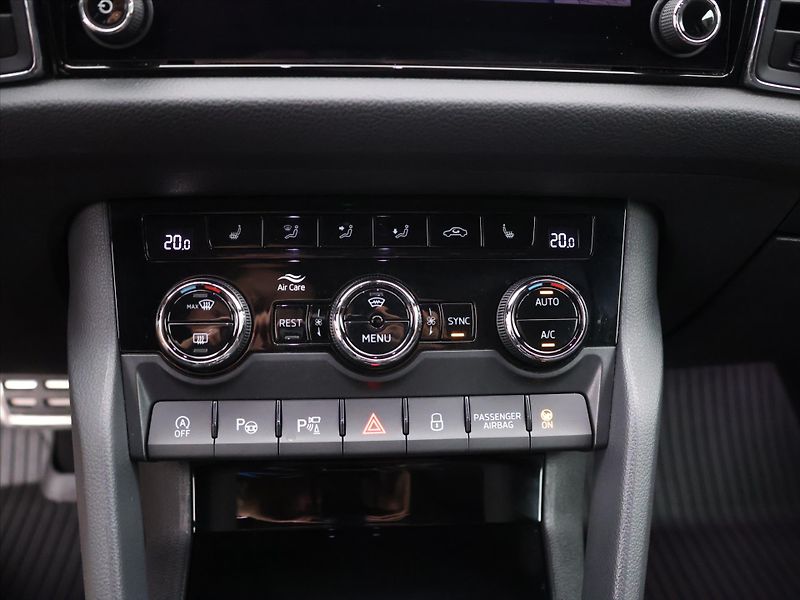 Škoda Kodiaq 2,0 TSI 140kW Sportline 4x4 DP - fotka 18 z 27
