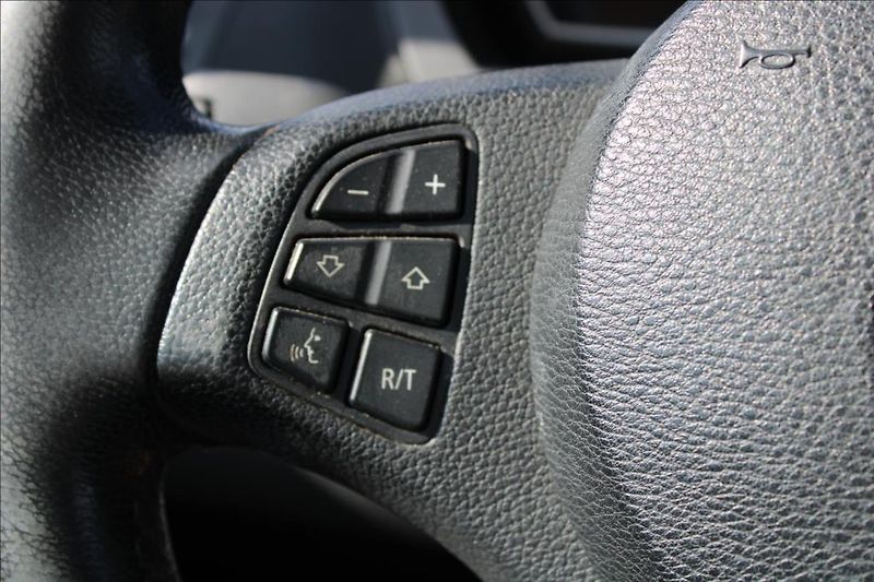 BMW X3 2,0 D  2.maj., ČR, 4 x 4 - fotka 18 z 35