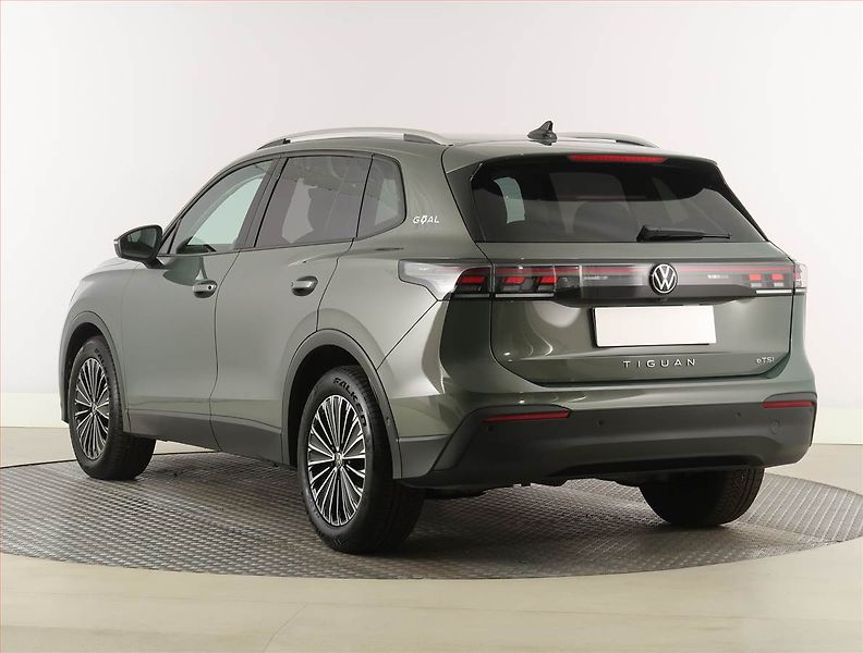 Volkswagen Tiguan (2025) Life 1.5 eTSI, digi klima - fotka 4 z 31