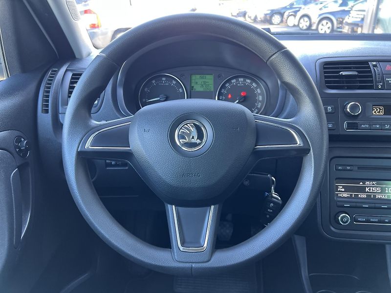 Škoda Roomster 1.2TSi 77kw PANORAMA TEMPOMAT - fotka 14 z 40