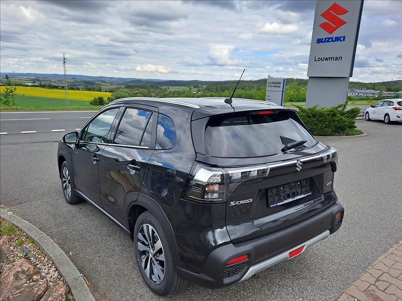 Suzuki S-Cross (2026) 1,4 BoosterJet Elegance Pano - fotka 7 z 25