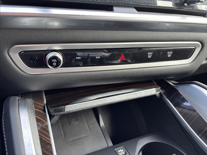 BMW X6 3,0 40i 280kW M-Sport xDrive - fotka 34 z 46