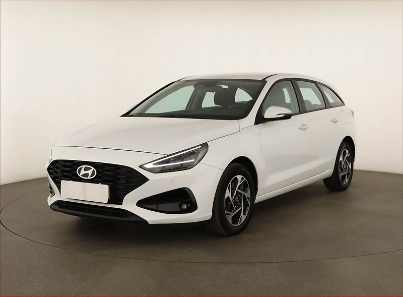 Hyundai i30 (2025) 1.5 DPI, Comfort, Výhř.okno - fotka 2 z 13