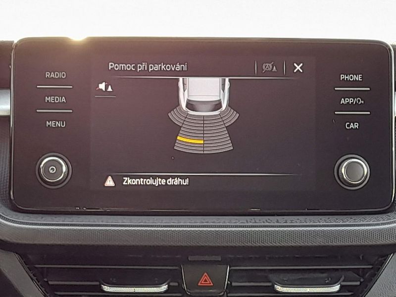 Škoda Fabia Ambition Plus Konektivita 1.0 - fotka 17 z 20