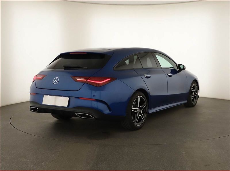 Mercedes-Benz CLA (2025) 200 - fotka 5 z 17