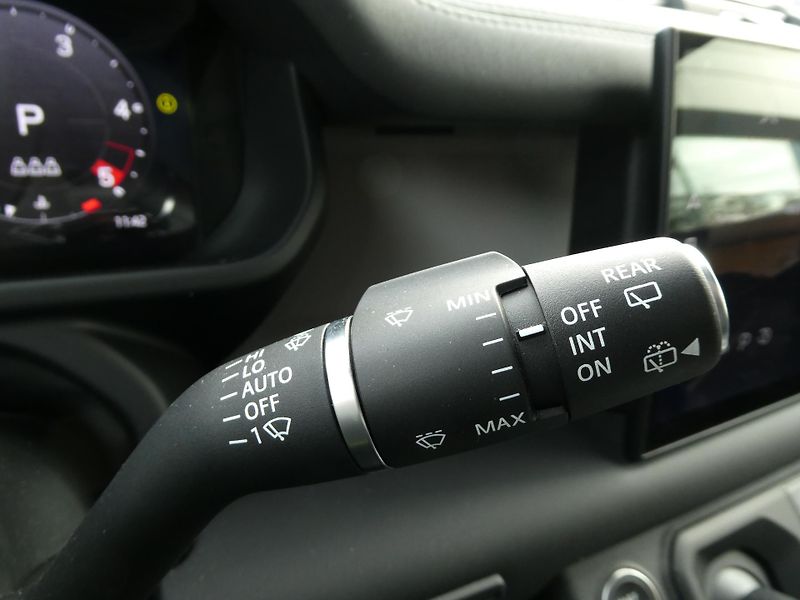 Land Rover Defender 110 S D200 - fotka 20 z 35