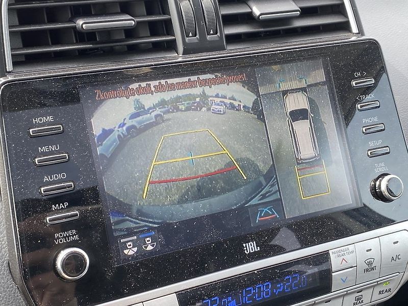 Toyota Land Cruiser 2.8D, ČR, Executive VIP, DPH - fotka 16 z 24