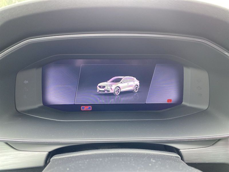 Cupra Formentor (2024) 1.5 TSI DSG - fotka 33 z 37