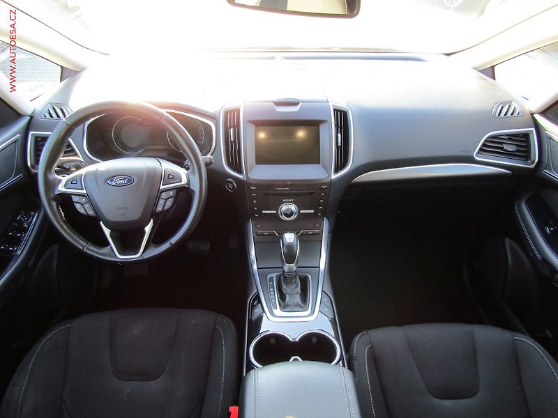 Ford S-MAX (2017) 2.0 TDCi 4x4, AT, LED, kamera - fotka 8 z 24