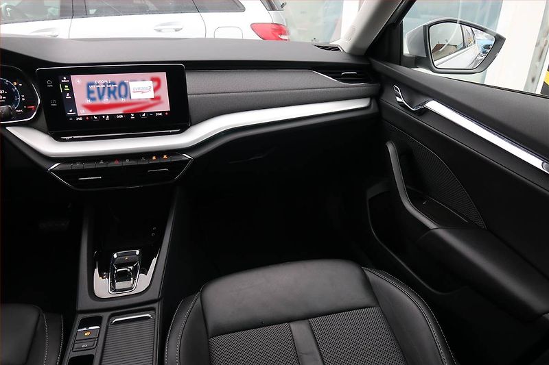 Škoda Octavia (2024) Style 1.5 eTSI mHEV - fotka 8 z 20