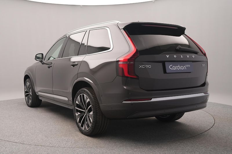 Volvo XC90 (2026) B5 AWD AUT BRIGHT ULTRA 7 míst - fotka 9 z 28