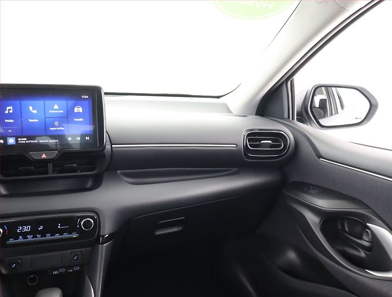 Toyota Yaris (2024) 1.5 Hybrid, Hybrid,Výhřev - fotka 8 z 21