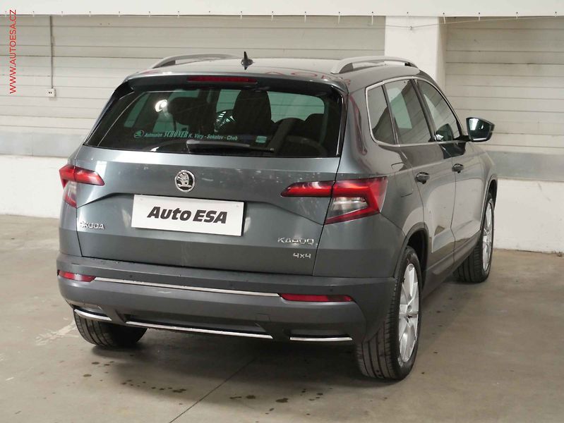 Škoda Karoq (2017) 2.0 TDi 4x4, 1.maj,ČR, LED - fotka 6 z 22