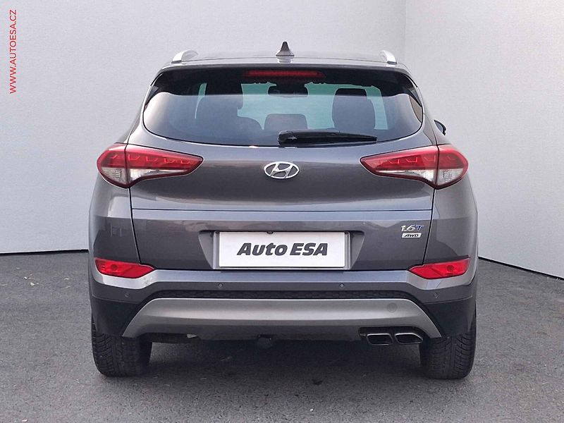 Hyundai Tucson (2017) 1.6 T-GDi 4X4, Style, AT - fotka 5 z 18