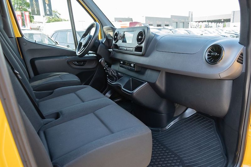 Mercedes-Benz Sprinter 311 CDI L2H2 *PO SERVISE*DPH* - fotka 14 z 26