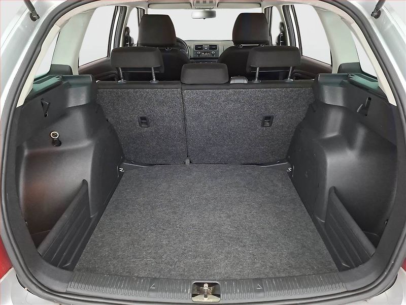 Škoda Fabia (2012) 1.2 TSI, Tempomat - fotka 13 z 16