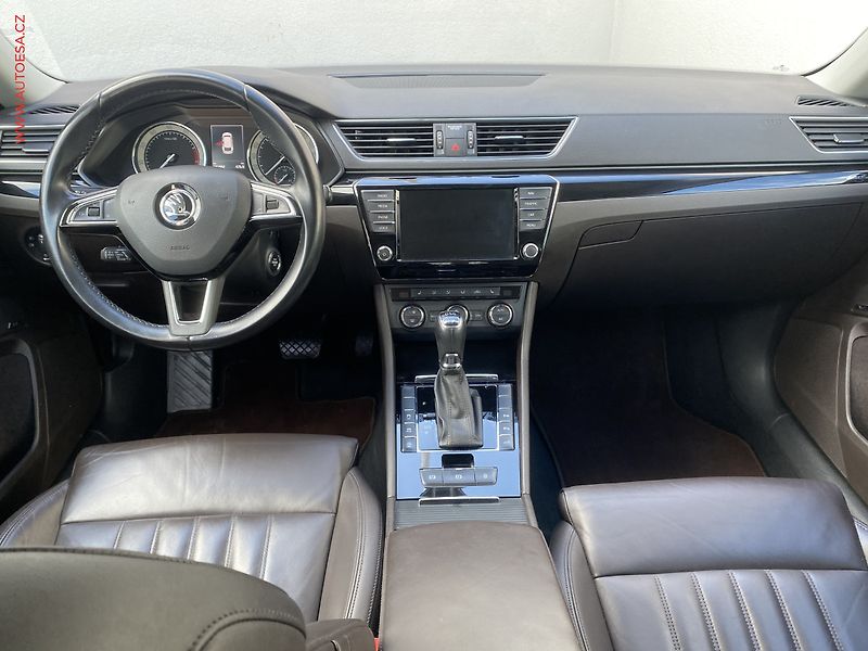 Škoda Superb (2015) 2.0 TSi 4x4, L&K, DSG, TZ - fotka 8 z 19