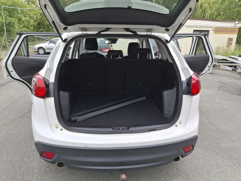 Mazda CX-5 2.0 121KW  Rezervace - fotka 19 z 36