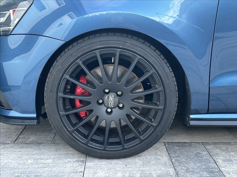 Volkswagen Polo 1,8 TSI 192PS  GTI DSG - fotka 42 z 51