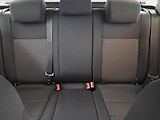Volkswagen Golf (2010) 1.6 TDI, 4X4, Tempomat - náhled 10